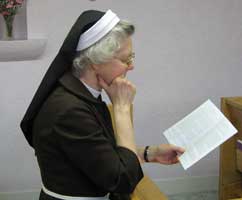 Sister Rita Louise reading her Advent meditation